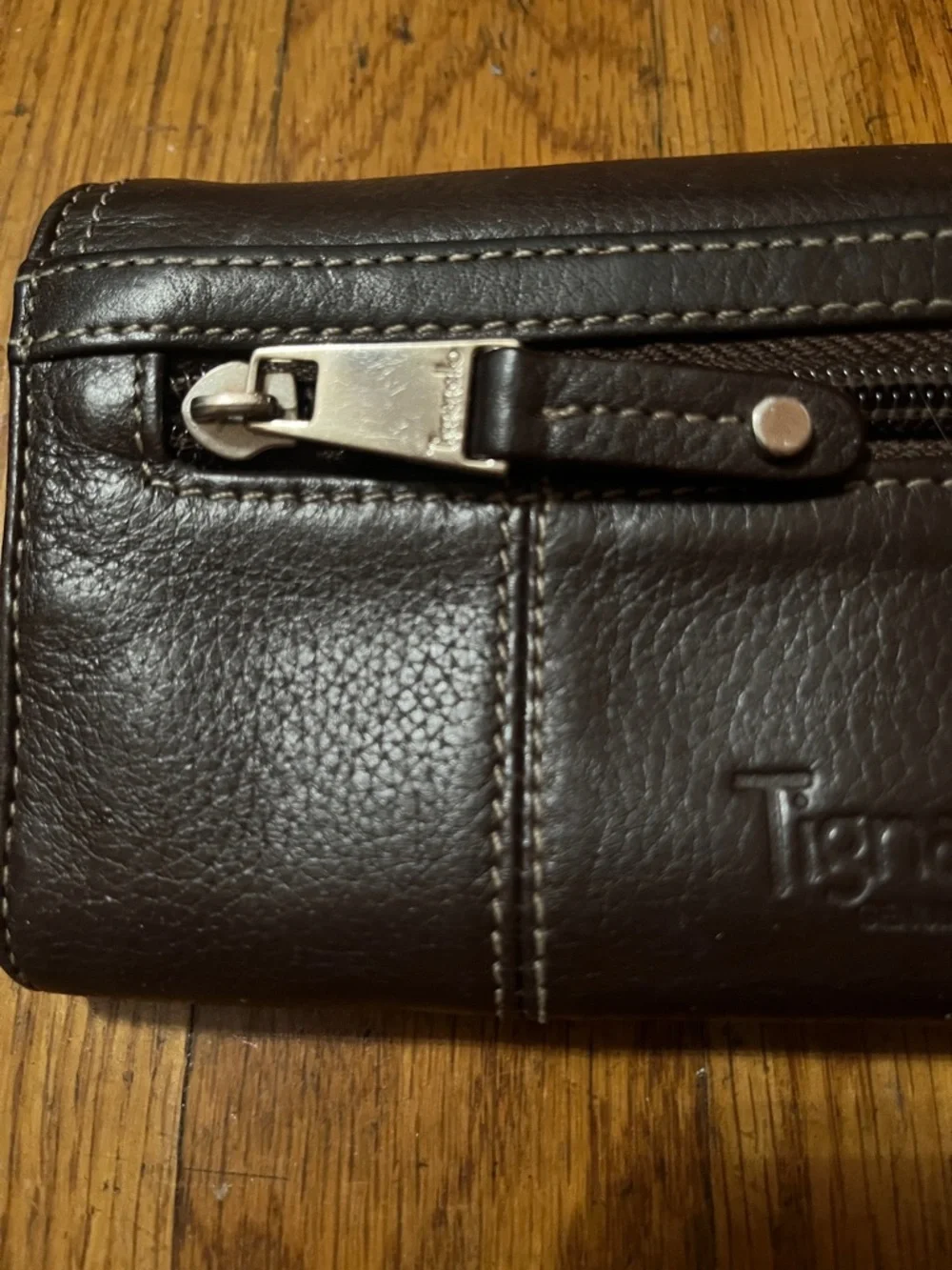 Tignanello sleek leather